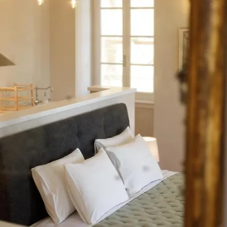 The Consulate Corfu (city)