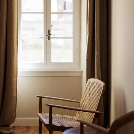 The Consulate Apartment